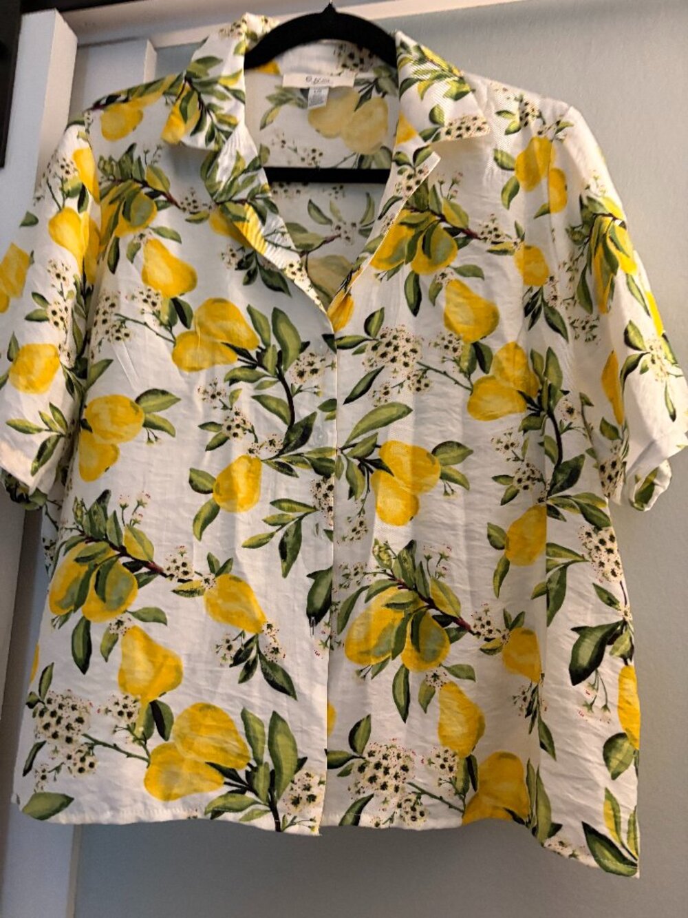 Lemon blouse in Large from C by One